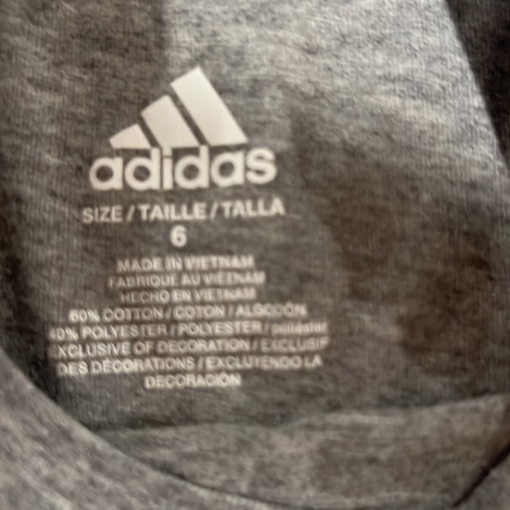Adidas Tee - Picture 5 of 5